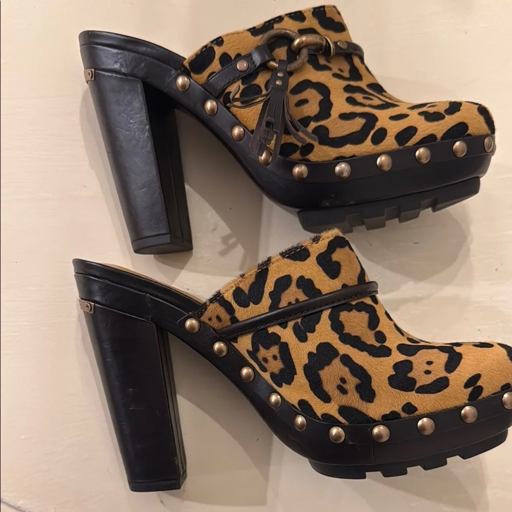 Coach Leopard Print Women's Clogs - Picture 4 of 9